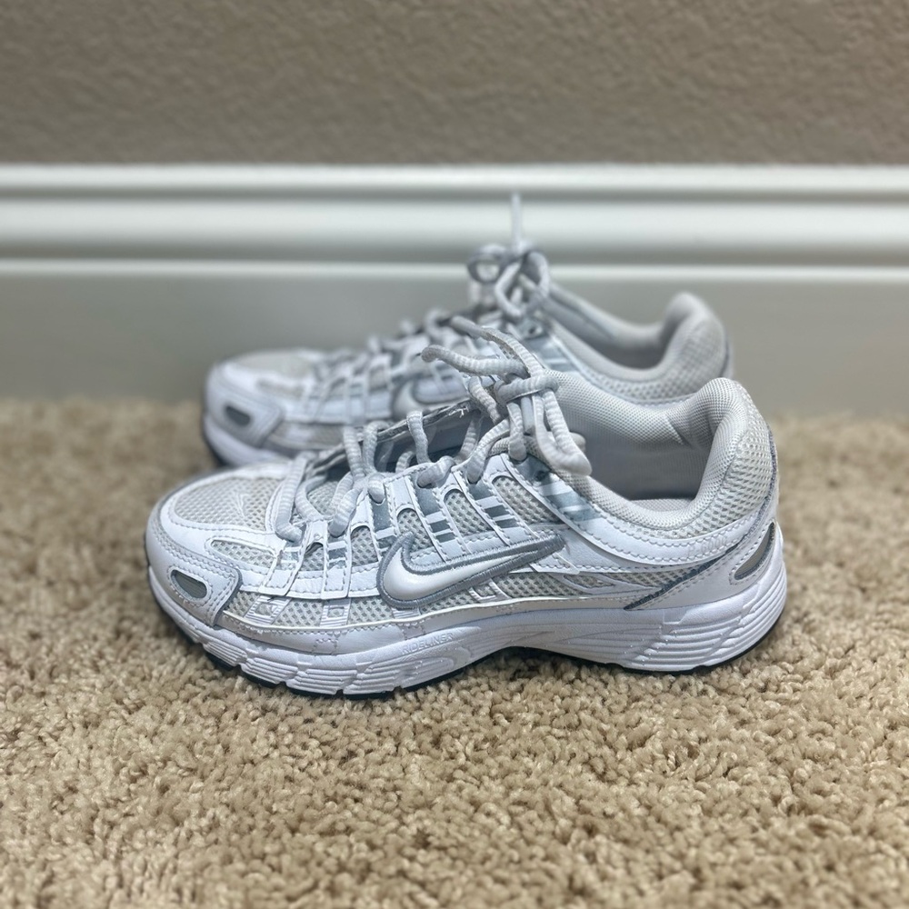 Nike Silver and White Running Shoes, Nike Boys Shoes, Boys Sneakers